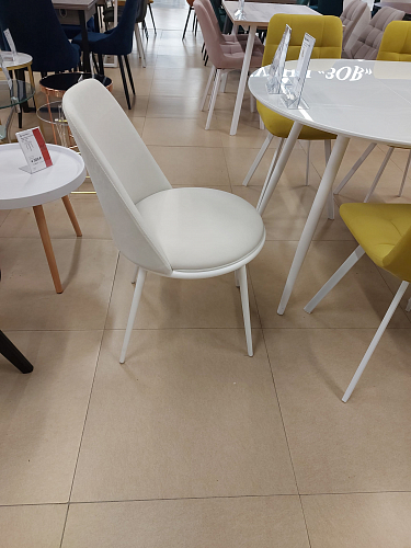 Стул на металлокаркасе Алдис катания вайт / белый матовый из шоурума 4